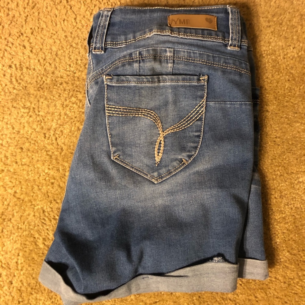 Blue jean shorts mid rise